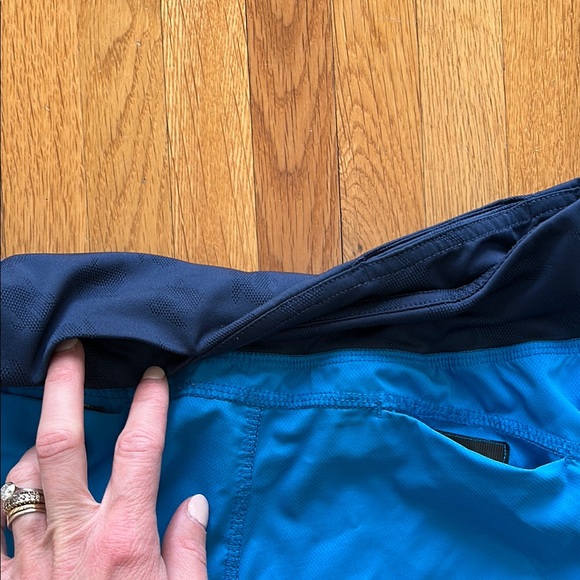 Rabbit Mountain Climber Short - Picture 8 of 11